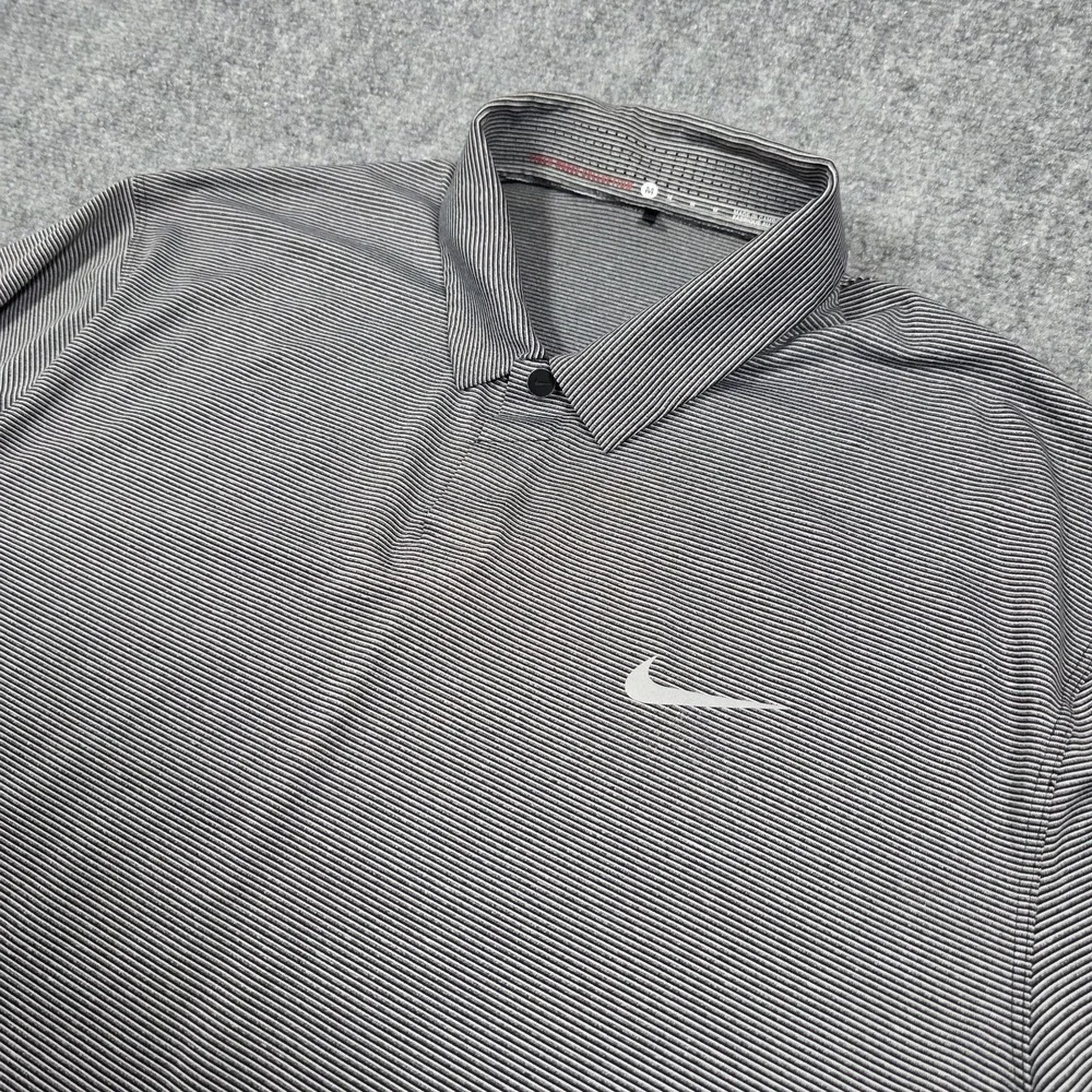 Nike Tiger Woods Collection TW Control Stripe Polo Mens M Gray 648719-010 Golf